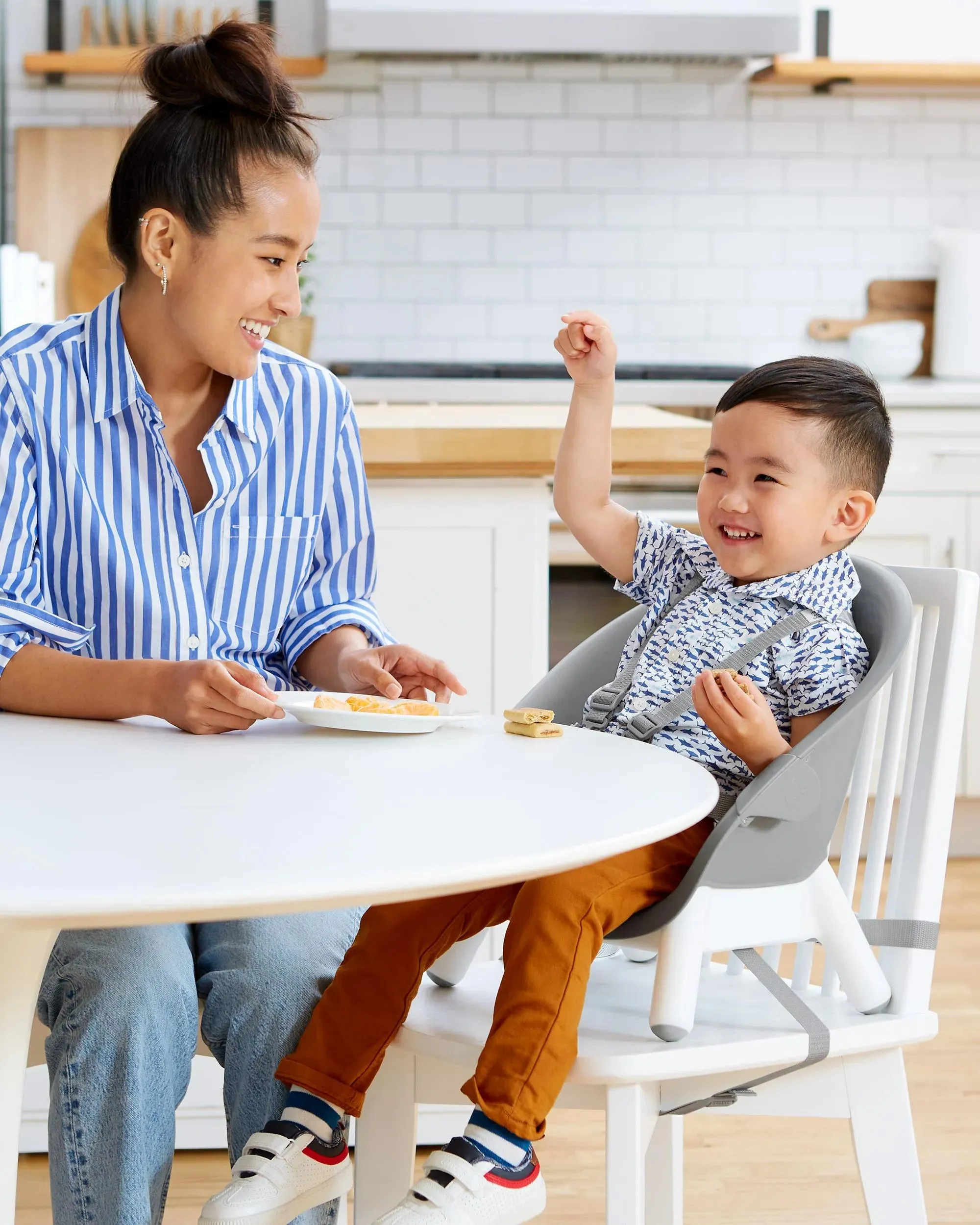 EON 4-In-1 High Chair - Grey/White