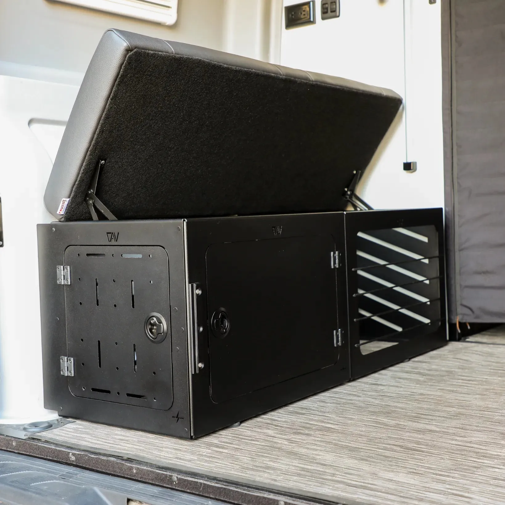 GLSS™ Driver PRO - Garage Lounge Storage System for Winnebago Revel '21 - '24